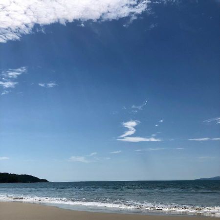 Casinha De Praia Na Fazenda Da Armacao Governador Celso Ramos Esterno foto
